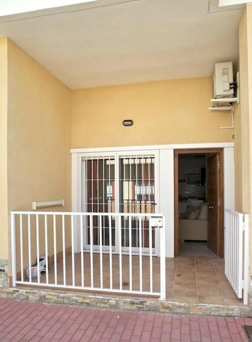 The Beach Is Close But Quiet And Not Noisy Casa Reformada Cerca De La Playa San Pedro del Pinatar Buitenkant foto